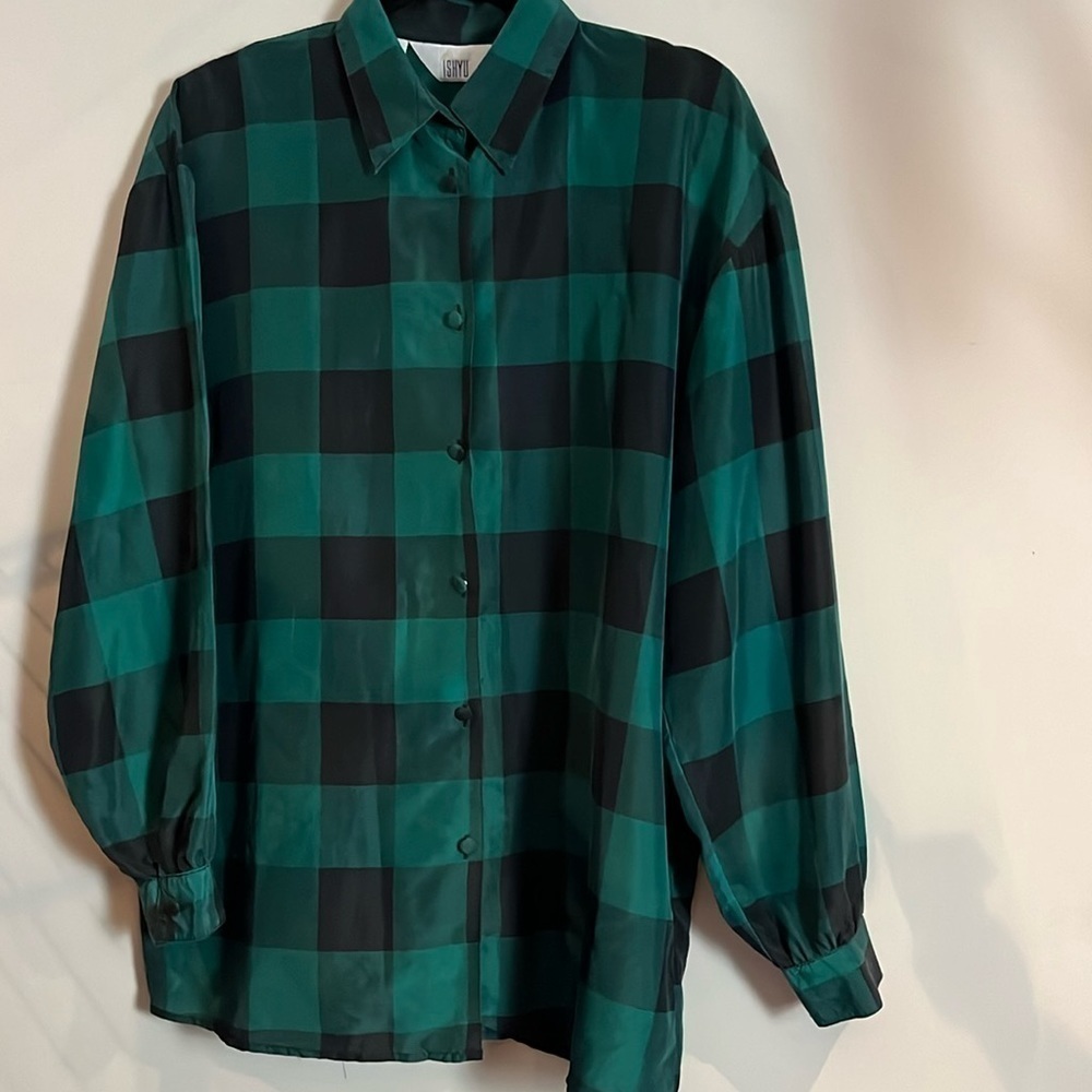 Ishyu Green and black 100% silk buffalo check button down size lg